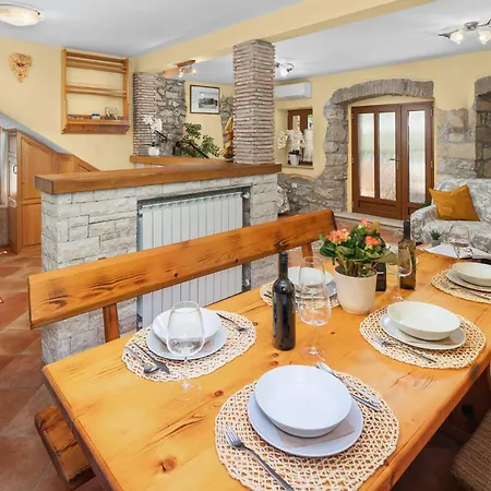 Four-bedroom In Nova Vas (Brtonigla)