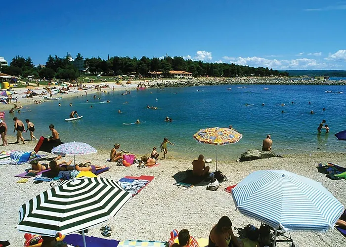 Four-bedroom In Holiday home *