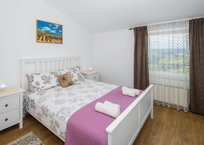 Four-bedroom In Holiday home Nova Vas (Brtonigla)