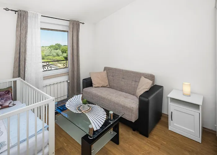 Holiday home Four-bedroom In Nova Vas (Brtonigla)