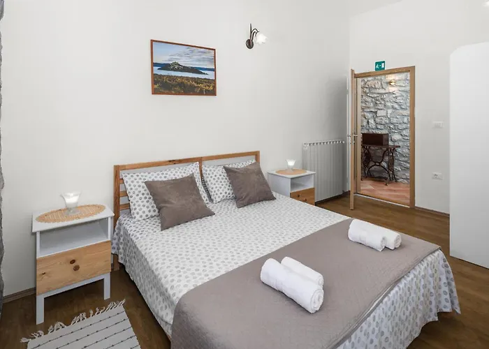 Four-bedroom In Holiday home