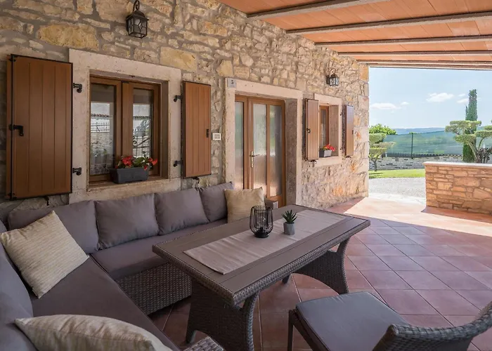 Holiday home Four-bedroom In