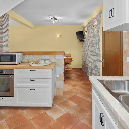 度假居 Four-bedroom In